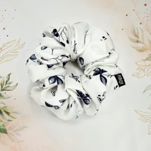 firqy scrunchies curious white